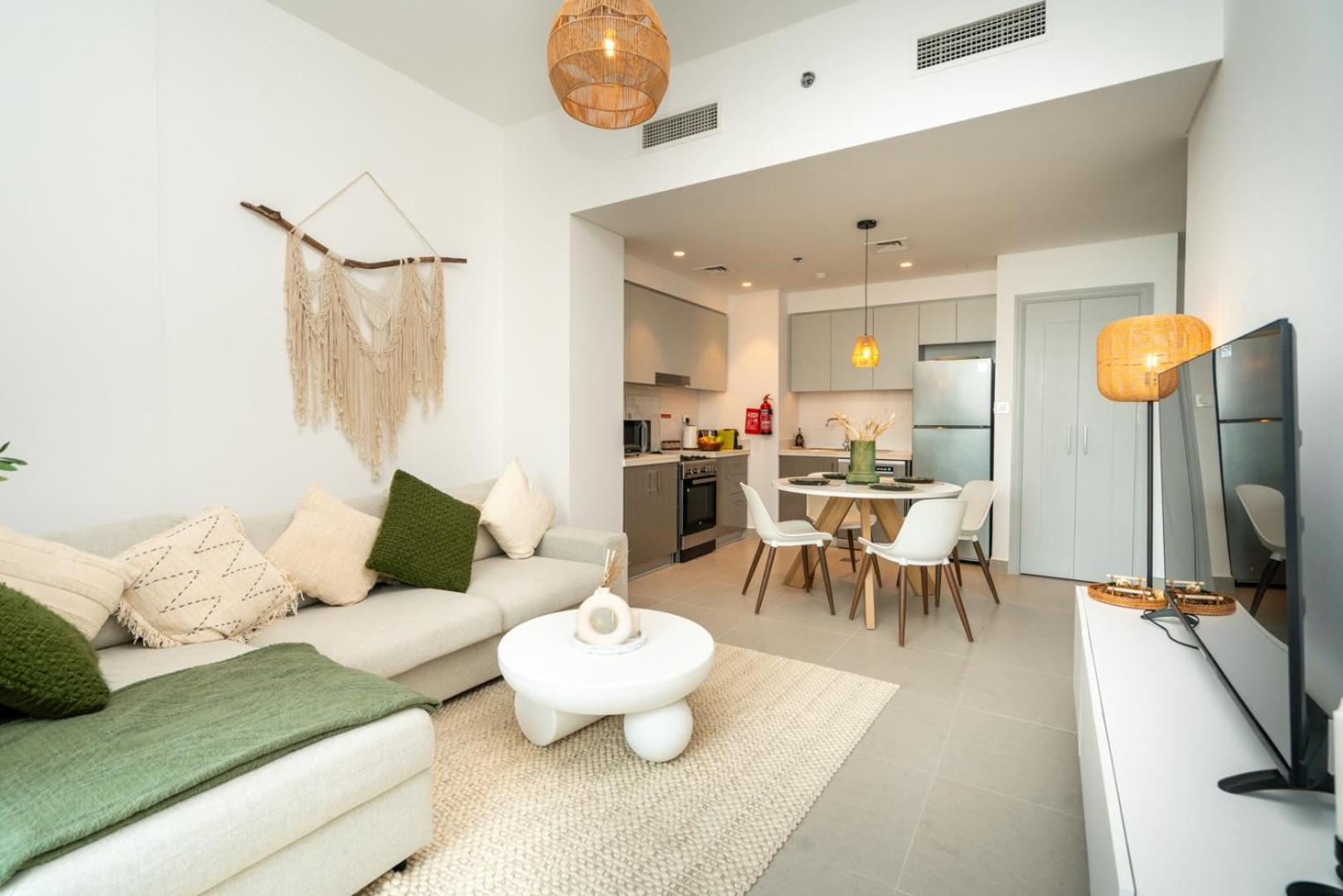 Downtown Luxury - Open Views Of The & The Sea - Walking Distance To Mall Appartement