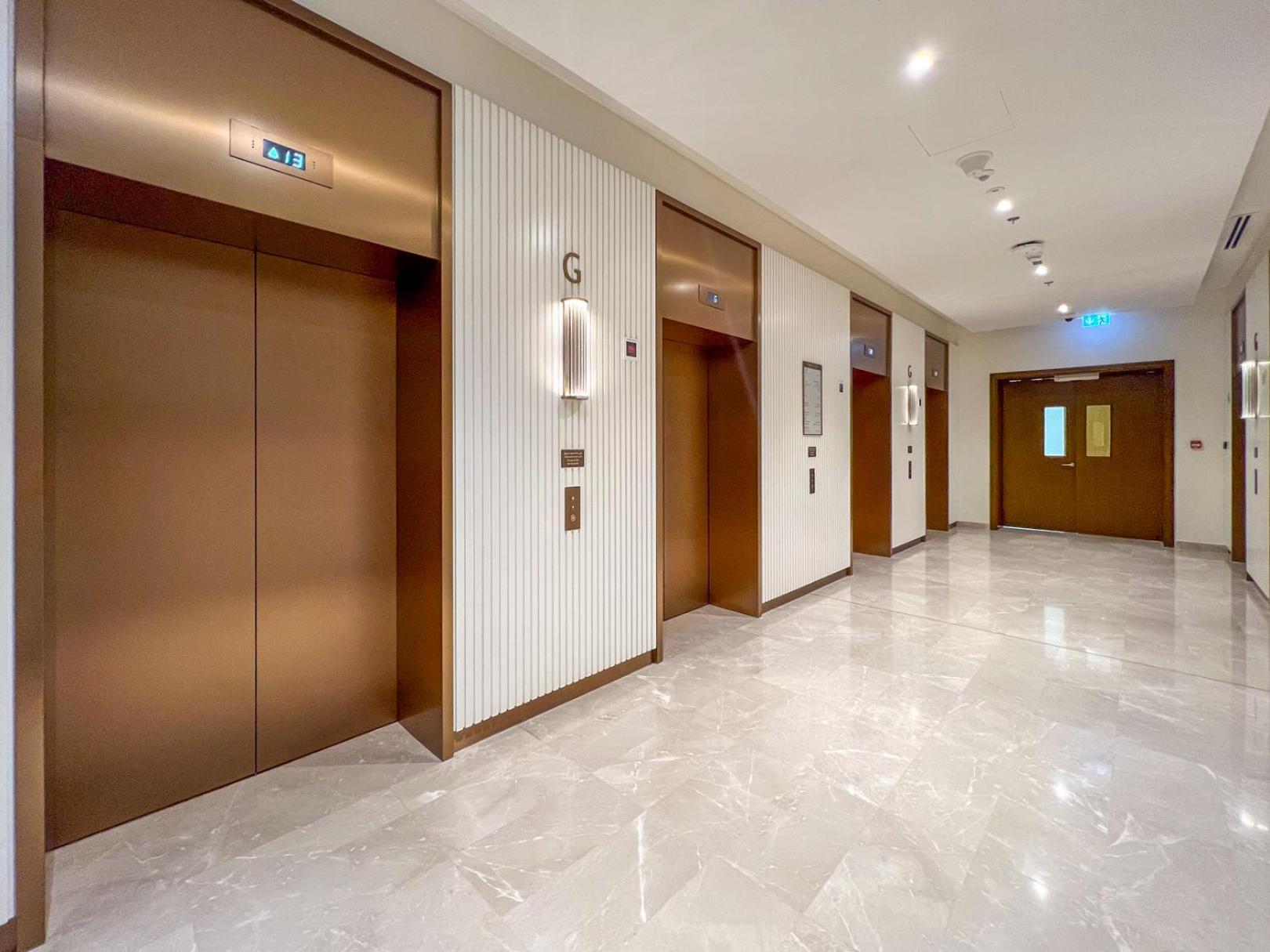 شقة Downtown Luxury - Open Views Of The & The Sea - Walking Distance To Mall *